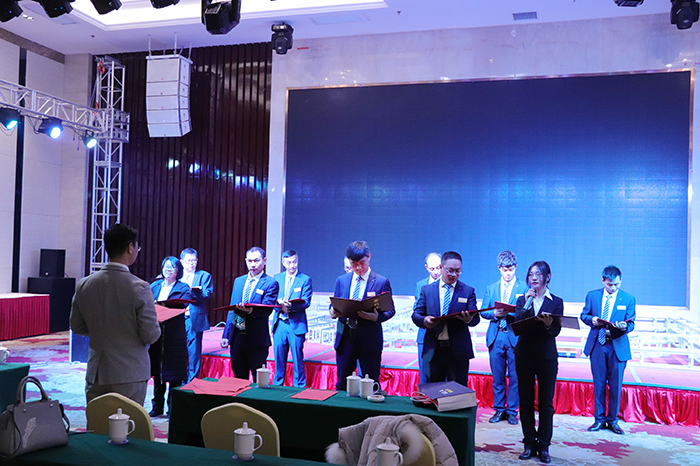 感恩答謝會公司員工參與活動4.jpg